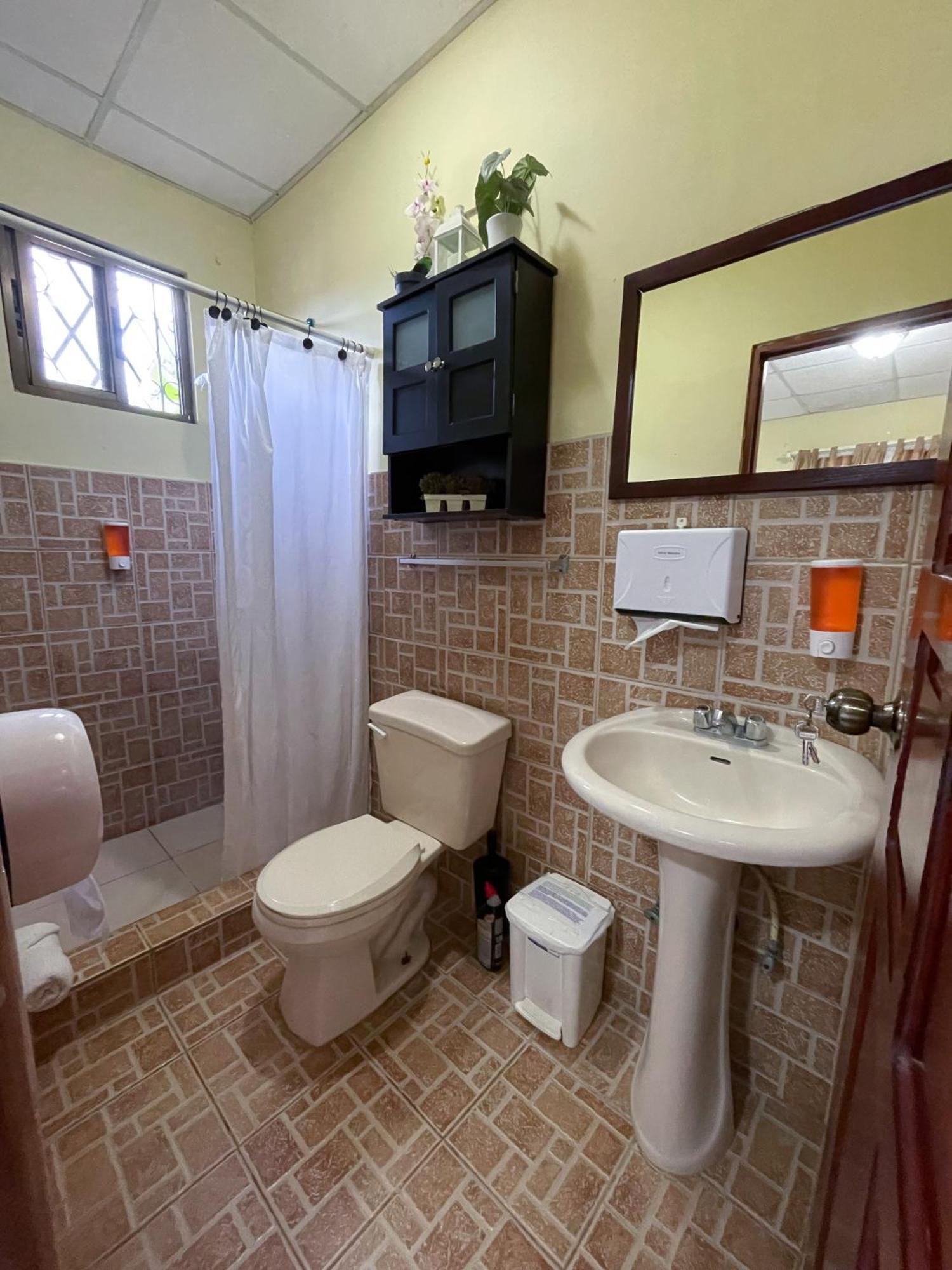 לאס טבלאס Hostel Kimmell / Hostal Familiar La Casita De Los Kimmell חדר תמונה